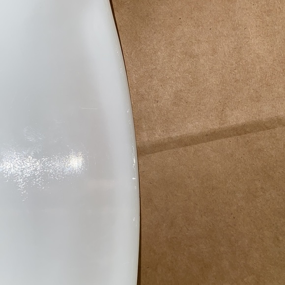 Set of 2 Federal milkglass pour spout mixing bowls 6 c. - Picture 7 of 7